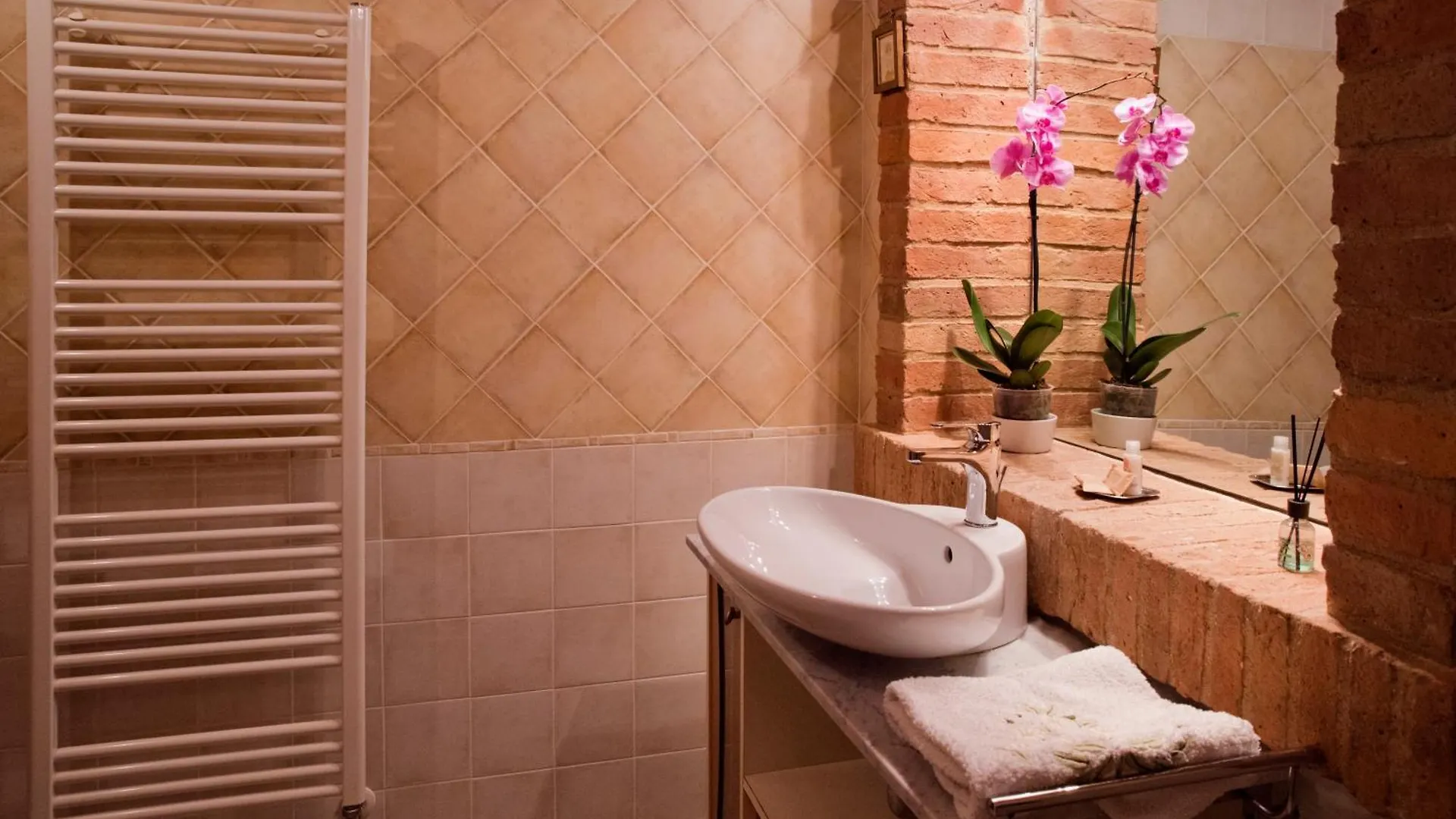 Serenahouse Radicondoli Italy